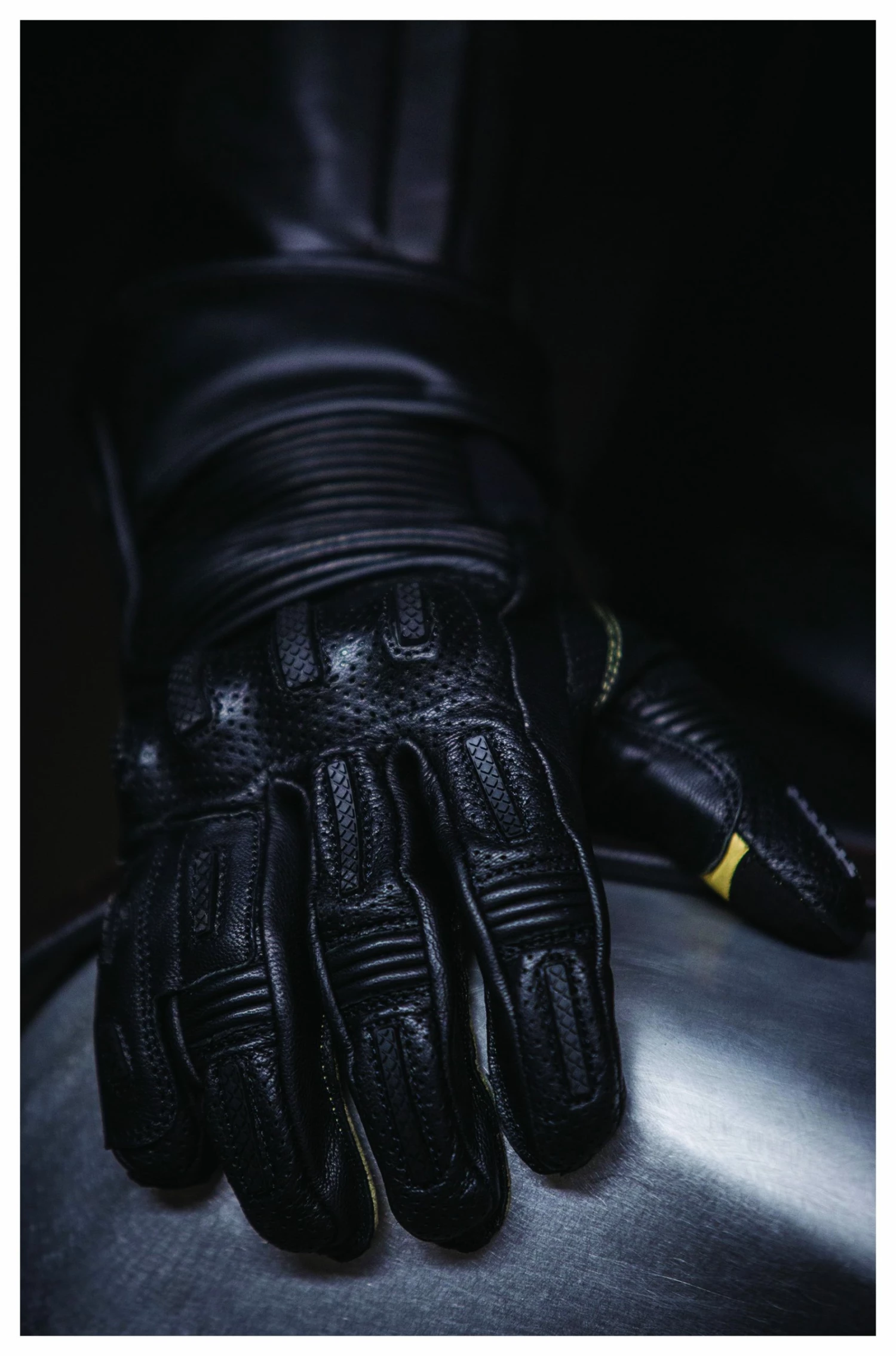 RSD Apparel Short Cuff Gloves Roland Sands F@#k Luck Gloves 6 RSD Apparel Short Cuff Gloves Roland Sands F@#k Luck Gloves - Image 4